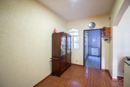 Casa à venda com 90m², 3 quartos e 1 vaga Casa à venda com 90m², 3 quartos e 1 vagaSala de Jantar
