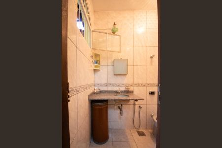 Casa à venda com 90m², 3 quartos e 1 vaga Casa à venda com 90m², 3 quartos e 1 vagaBanheiro da Suíte