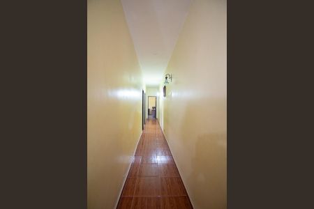 Casa à venda com 90m², 3 quartos e 1 vaga Casa à venda com 90m², 3 quartos e 1 vagaCorredor