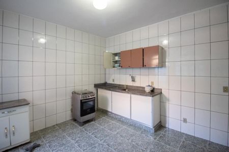 Casa à venda com 90m², 3 quartos e 1 vaga Casa à venda com 90m², 3 quartos e 1 vagaCozinha