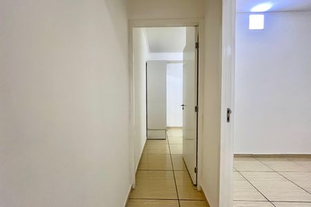 Apartamento para alugar com 70m², 2 quartos e 1 vaga Apartamento para alugar com 70m², 2 quartos e 1 vagaCorredor