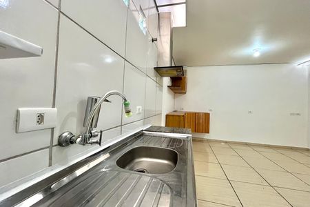 Cozinha de apartamento para alugar com 2 quartos, 70m² em Jardim Jabaquara, São Paulo