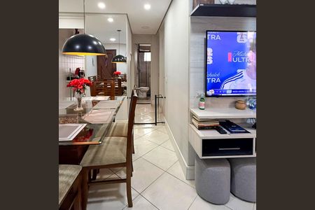 Apartamento à venda com 52m², 2 quartos e 1 vagaSala