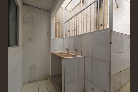 Casa para alugar com 65m², 2 quartos e 1 vagaLavanderia 
