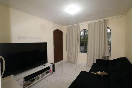 Casa para alugar com 3 quartos, 100m² em Vila Guacuri, Diadema
