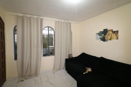 Sala de casa para alugar com 3 quartos, 100m² em Vila Guacuri, Diadema