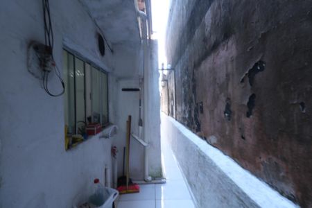Quintal e Área de Serviço de casa para alugar com 3 quartos, 100m² em Vila Guacuri, Diadema