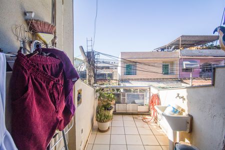 Casa à venda com 94m², 2 quartos e sem vaga Casa à venda com 94m², 2 quartos e sem vagaCozinha e Área de Serviço