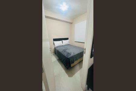 Quarto de apartamento para alugar com 2 quartos, 30m² em Pinheiros, São Paulo