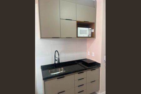 Apartamento para alugar com 30m², 2 quartos e 3 vagas Apartamento para alugar com 30m², 2 quartos e 3 vagasCozinha