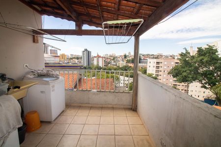Varanda do Quarto 2 de casa à venda com 3 quartos, 216m² em Jardim Casablanca, São Paulo