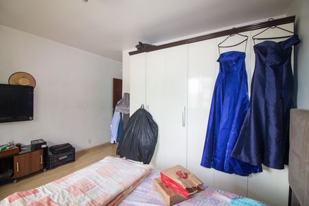 Casa para alugar com 216m², 3 quartos e 4 vagas Casa para alugar com 216m², 3 quartos e 4 vagasQuarto 3 - Suíte