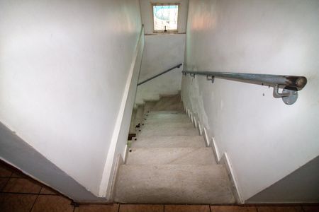 Casa para alugar com 216m², 3 quartos e 4 vagas Casa para alugar com 216m², 3 quartos e 4 vagasEscada