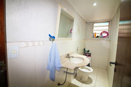Lavabo de casa à venda com 3 quartos, 216m² em Jardim Casablanca, São Paulo