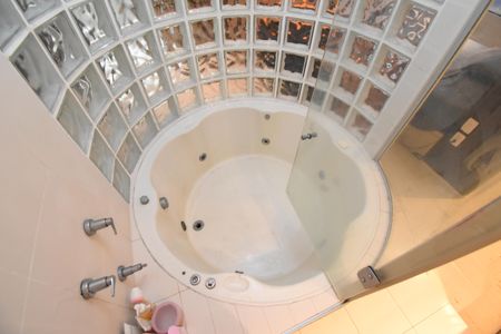 Banheiro do Studio de kitnet/studio para alugar com 1 quarto, 35m² em Campina do Siqueira, Curitiba