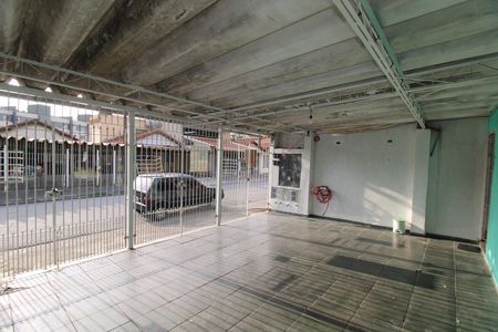 Garagem de casa para alugar com 2 quartos, 73m² em Parque Panamericano, São Paulo