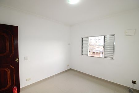 Casa para alugar com 73m², 2 quartos e 1 vagaQuarto 1