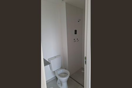 Banheiro de apartamento à venda com 1 quarto, 42m² em Vila dos Remedios, São Paulo