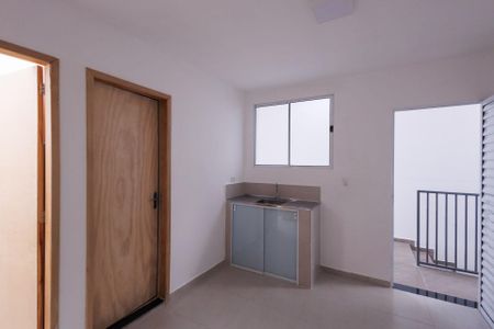 Studio para alugar com 25m², 1 quarto e sem vaga Studio para alugar com 25m², 1 quarto e sem vagaQuarto e Cozinha