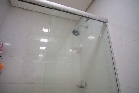 Casa de condomínio à venda com 119m², 2 quartos e 1 vaga Casa de condomínio à venda com 119m², 2 quartos e 1 vagaBanheiro