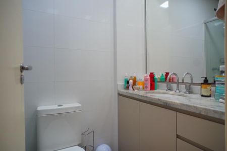 Casa de condomínio à venda com 119m², 2 quartos e 1 vaga Casa de condomínio à venda com 119m², 2 quartos e 1 vagaBanheiro