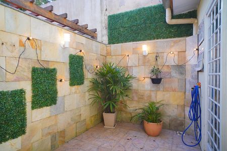 Casa de condomínio à venda com 119m², 2 quartos e 1 vaga Casa de condomínio à venda com 119m², 2 quartos e 1 vagaPátio