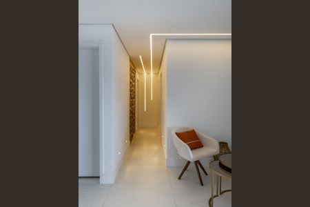 Corredor de apartamento à venda com 3 quartos, 135m² em Vila Mascote, São Paulo