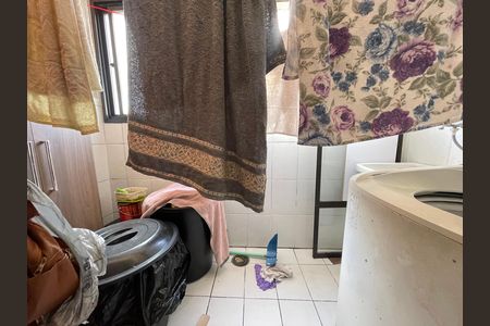Apartamento à venda com 70m², 2 quartos e 1 vagaÁrea de Serviço
