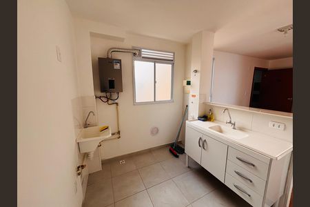 Cozinha  de apartamento para alugar com 2 quartos, 49m² em Chácara Estela, Barueri
