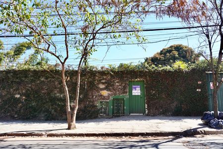 Fachada de kitnet/studio para alugar com 1 quarto, 42m² em São Francisco, Belo Horizonte