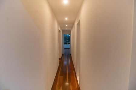 Apartamento para alugar com 100m², 3 quartos e 1 vaga Apartamento para alugar com 100m², 3 quartos e 1 vagaCorredor