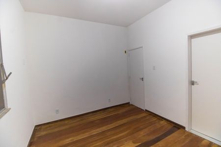 Apartamento para alugar com 100m², 3 quartos e 1 vaga Apartamento para alugar com 100m², 3 quartos e 1 vagaSuíte