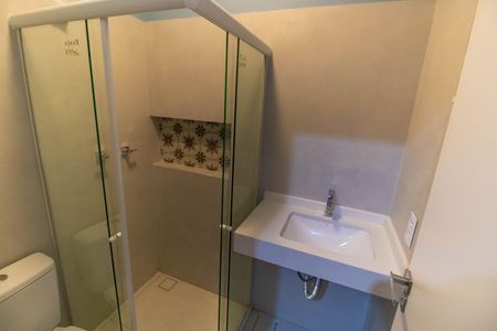 Apartamento para alugar com 100m², 3 quartos e 1 vaga Apartamento para alugar com 100m², 3 quartos e 1 vagaBanheiro da Suíte
