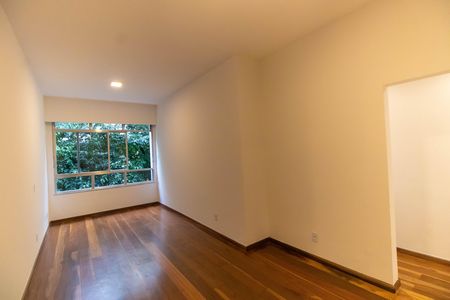 Apartamento para alugar com 100m², 3 quartos e 1 vaga Apartamento para alugar com 100m², 3 quartos e 1 vagaSala