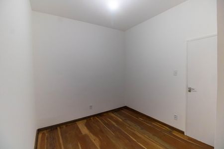 Apartamento para alugar com 100m², 3 quartos e 1 vaga Apartamento para alugar com 100m², 3 quartos e 1 vagaQuarto 2