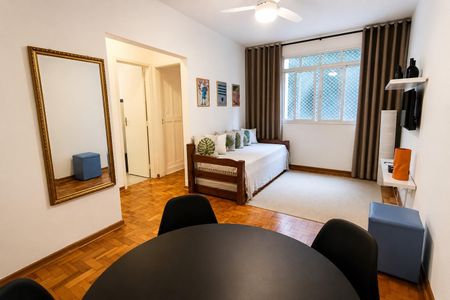 Sala de kitnet/studio para alugar com 1 quarto, 56m² em Cerqueira César, São Paulo
