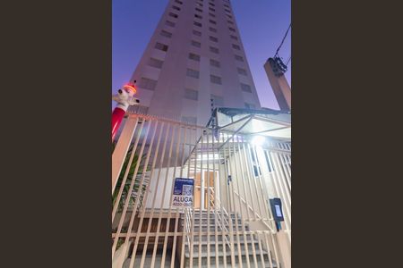 Fachada de apartamento para alugar com 2 quartos, 51m² em Jaguaribe, Osasco