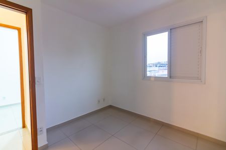 Apartamento para alugar com 51m², 2 quartos e 1 vaga Apartamento para alugar com 51m², 2 quartos e 1 vagaQuarto 2