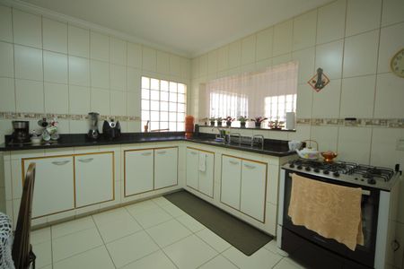 Cozinha  de casa à venda com 3 quartos, 247m² em Vila Santa Terezinha, São Bernardo do Campo