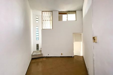 Casa para alugar com 1 quarto, 45m² em Prado, Belo Horizonte