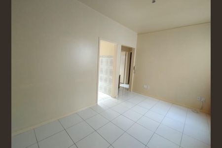 Apartamento à venda com 2 quartos, 60m² em Marechal Rondon, Canoas