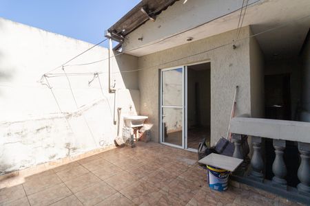 Casa para alugar com 70m², 2 quartos e sem vaga Casa para alugar com 70m², 2 quartos e sem vagaÁrea de Serviço - Varanda