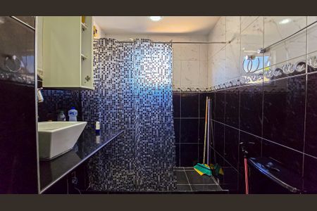 Apartamento à venda com 136m², 3 quartos e 1 vaga Apartamento à venda com 136m², 3 quartos e 1 vagaBanheiro da Suíte