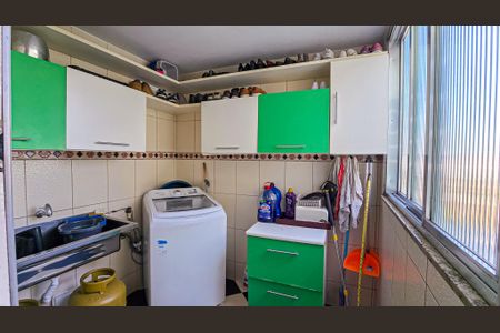 Apartamento à venda com 136m², 3 quartos e 1 vaga Apartamento à venda com 136m², 3 quartos e 1 vagaÁrea de Serviço