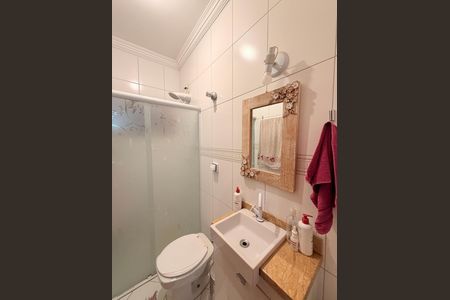 Casa à venda com 100m², 2 quartos e 4 vagasBanheiro Social