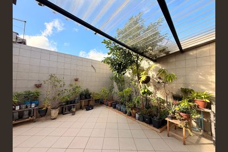 Quintal de casa à venda com 2 quartos, 100m² em Jardim Bonfiglioli, Jundiaí