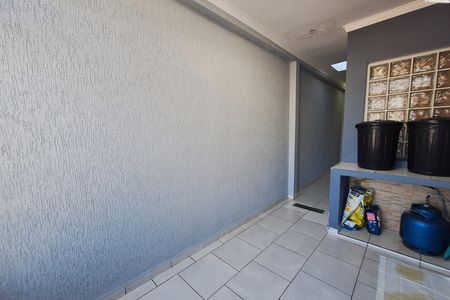 Área de Serviço de casa à venda com 5 quartos, 224m² em Jardim Monte Libano, Santo André