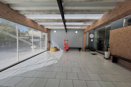 Garagem de casa à venda com 5 quartos, 224m² em Jardim Monte Libano, Santo André