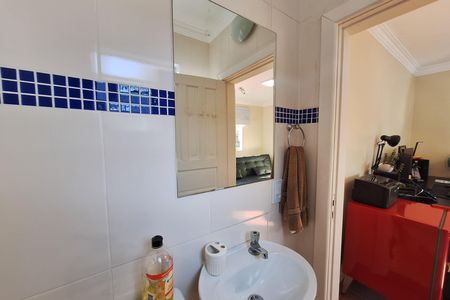 Casa à venda com 224m², 5 quartos e 3 vagas Casa à venda com 224m², 5 quartos e 3 vagas Banheiro Edícula