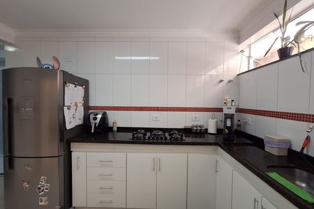 Casa à venda com 224m², 5 quartos e 3 vagas Casa à venda com 224m², 5 quartos e 3 vagasCozinha